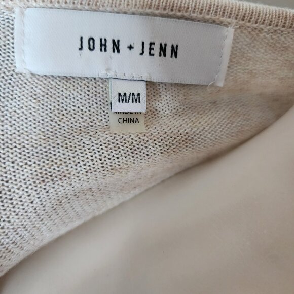 John + Jenn Sweater Womens Size M Medium Ruffle Side Neutral Pullover Wool Blend - Picture 5 of 6